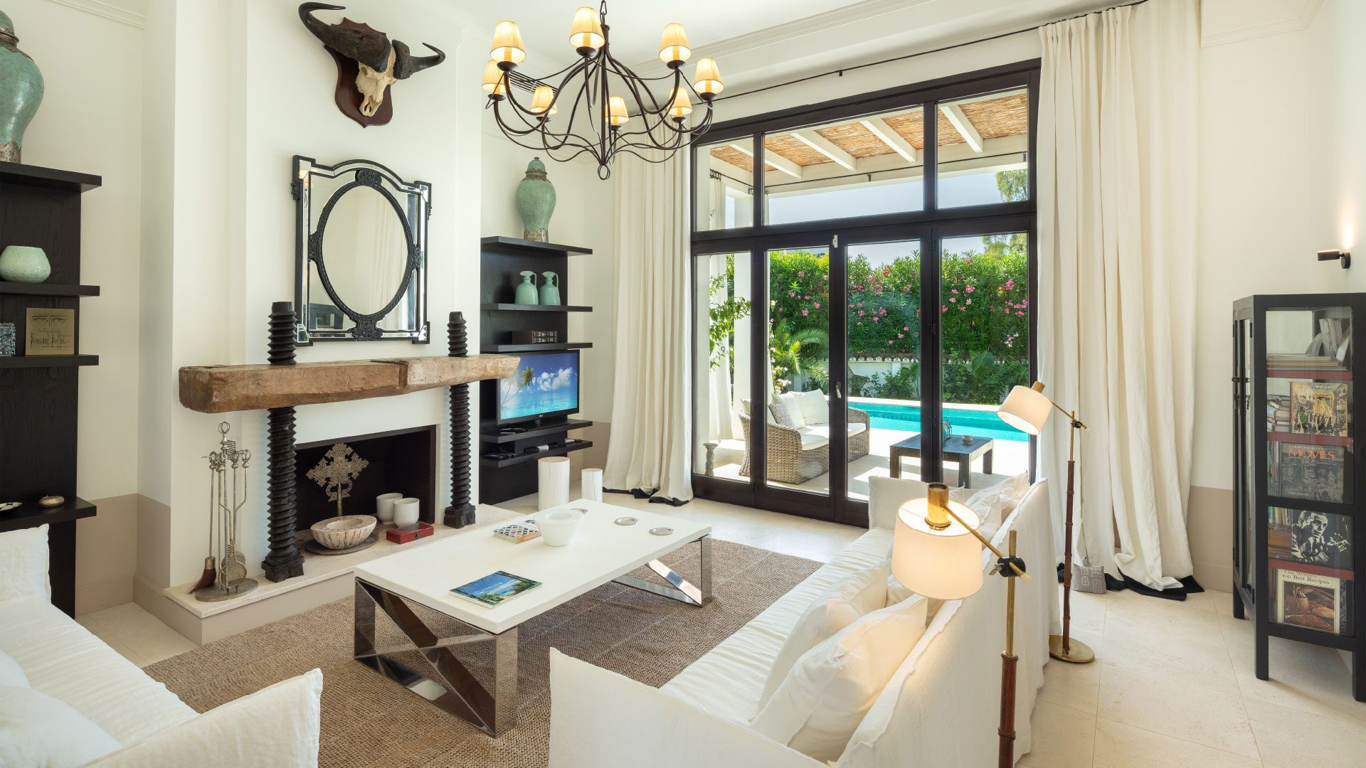 VILLA À LOUER À MARBELLA GOLDEN MILE VILLA À LOUER À MARBELLA GOLDEN MILE