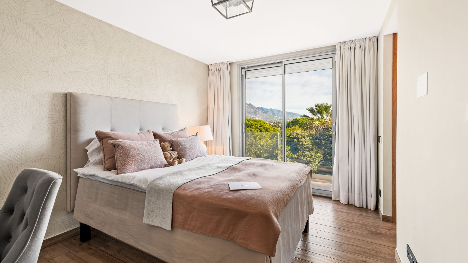 VILLA FOR RENT IN LAS BRISAS VILLA FOR RENT IN LAS BRISAS