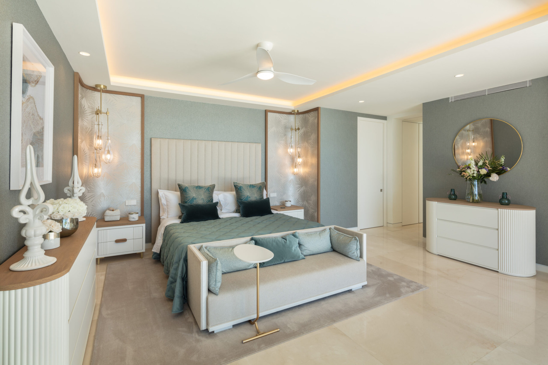 PENTHOUSE FOR SALE IN PUENTE ROMANO PENTHOUSE FOR SALE IN PUENTE ROMANO