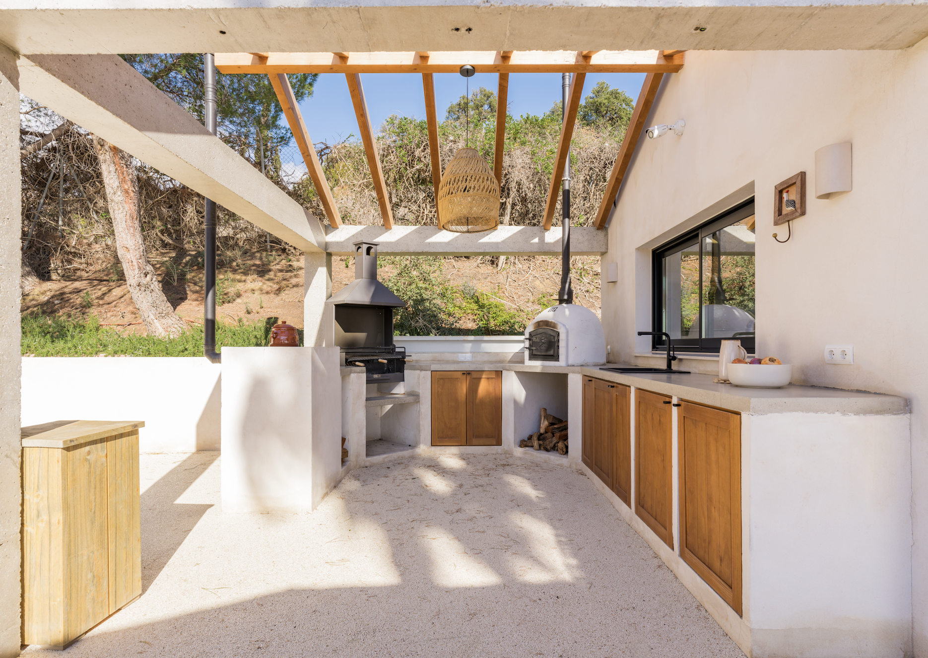 VILLA FOR SALE IN ESTEPONA VILLA FOR SALE IN ESTEPONA
