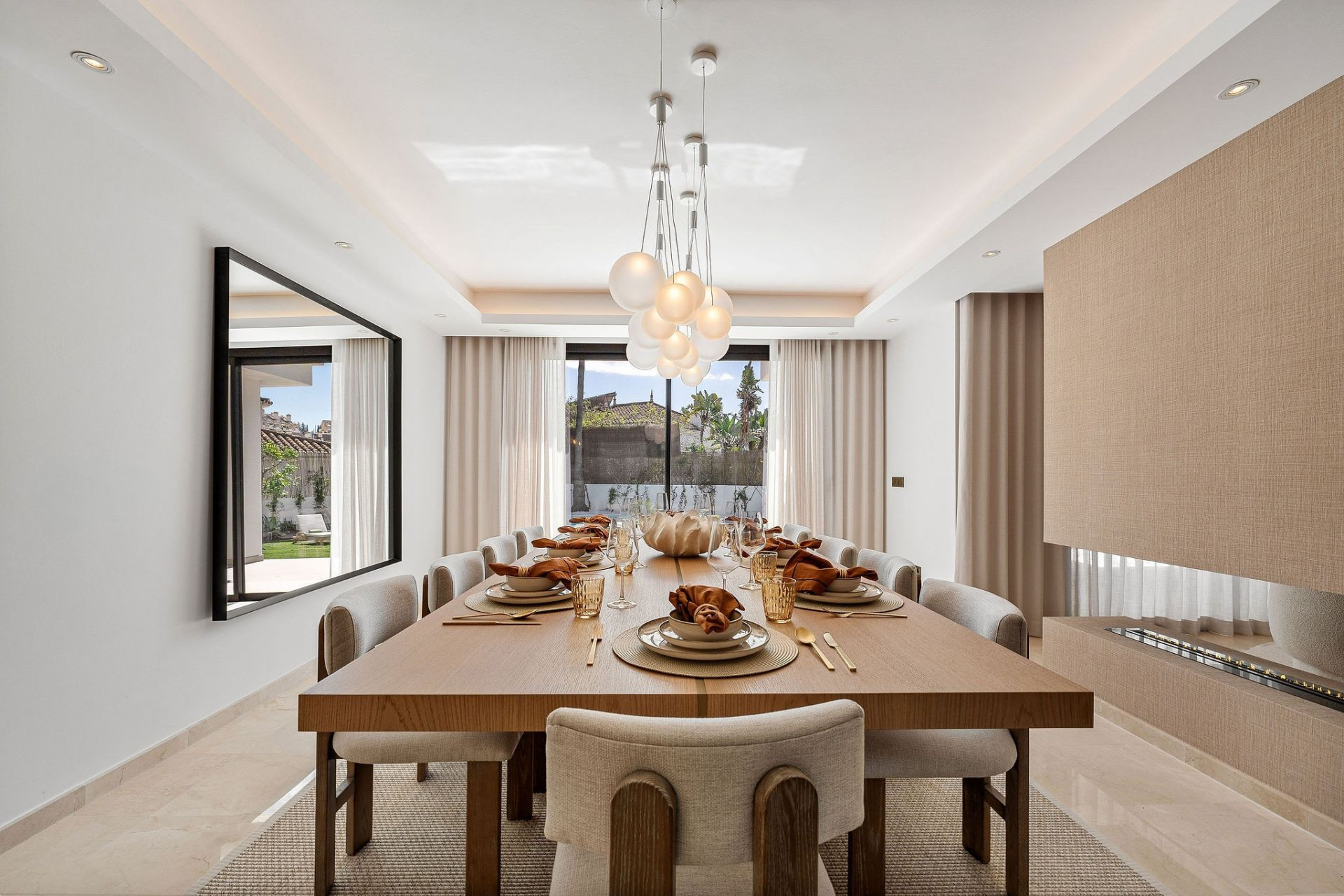 VILLA FOR SALE IN ATALAYA DE RIO VERDE VILLA FOR SALE IN ATALAYA DE RIO VERDE