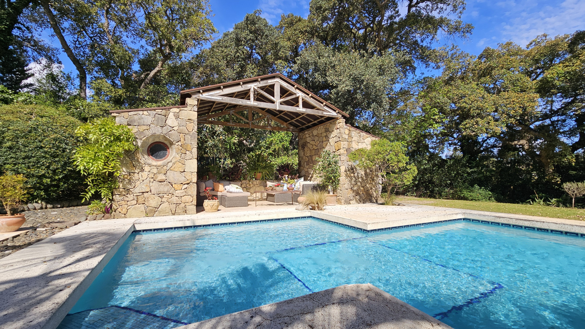 Spacious Villa in Sotogrande with Private Garden and Swimming Pool
