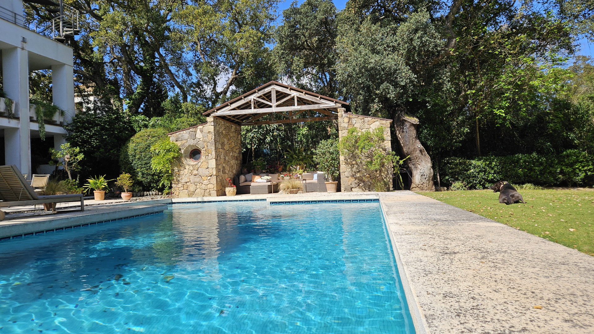 Spacious Villa in Sotogrande with Private Garden and Swimming Pool