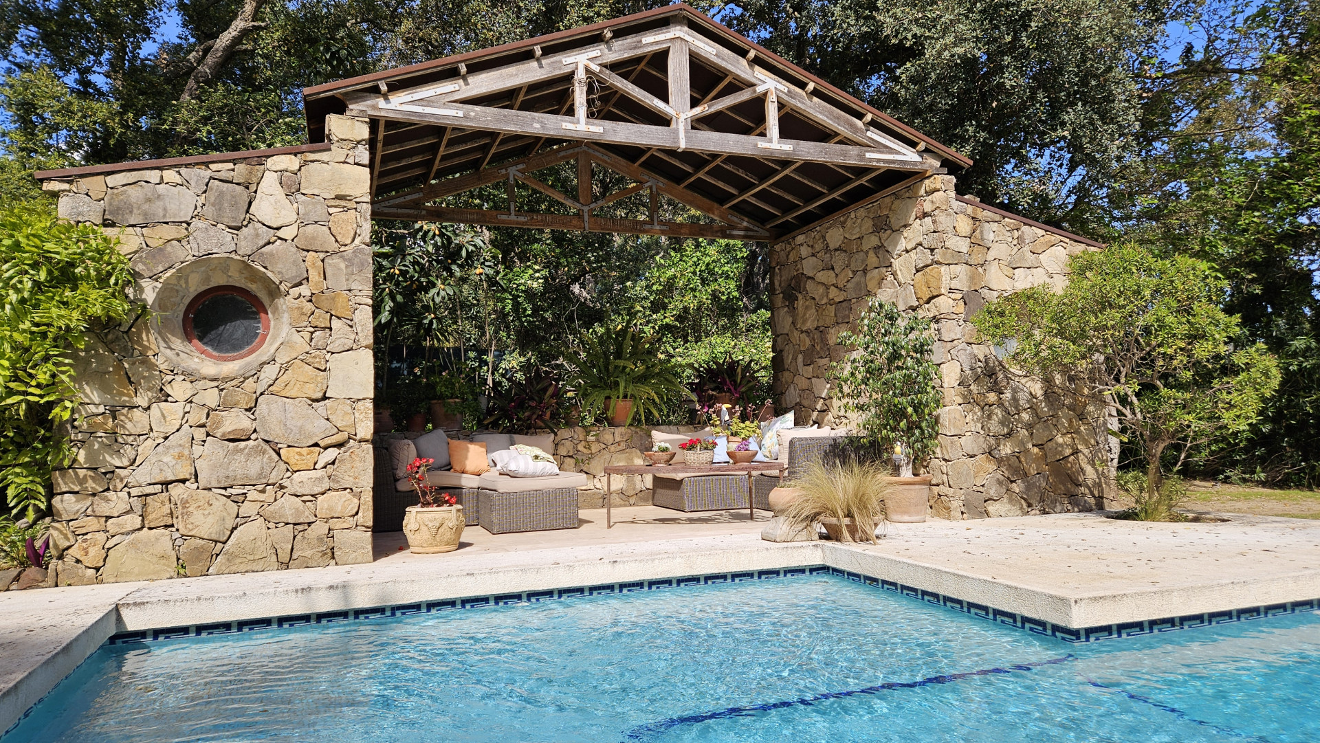 Spacious Villa in Sotogrande with Private Garden and Swimming Pool