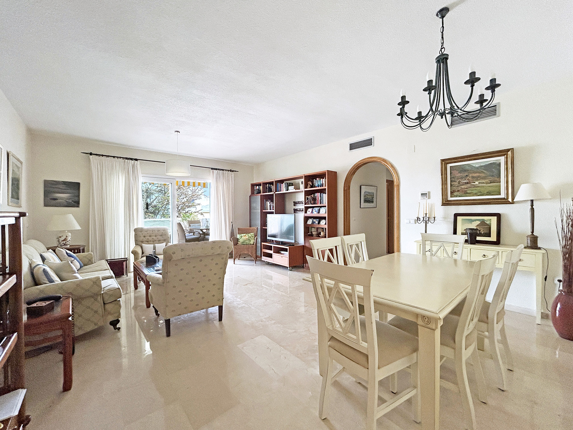 КВАРТИРЫ en Marbella · Marbella-Golden-Mile 699000€