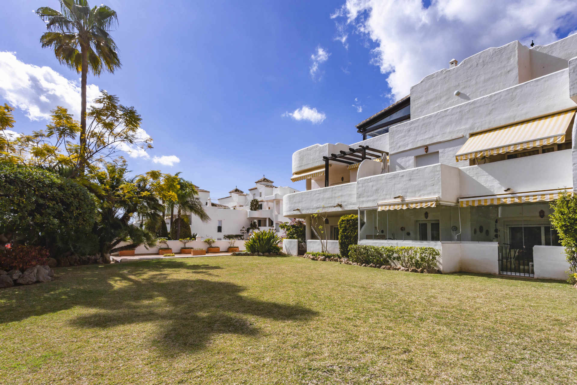 КВАРТИРЫ en Marbella · Marbella-Golden-Mile 699000€