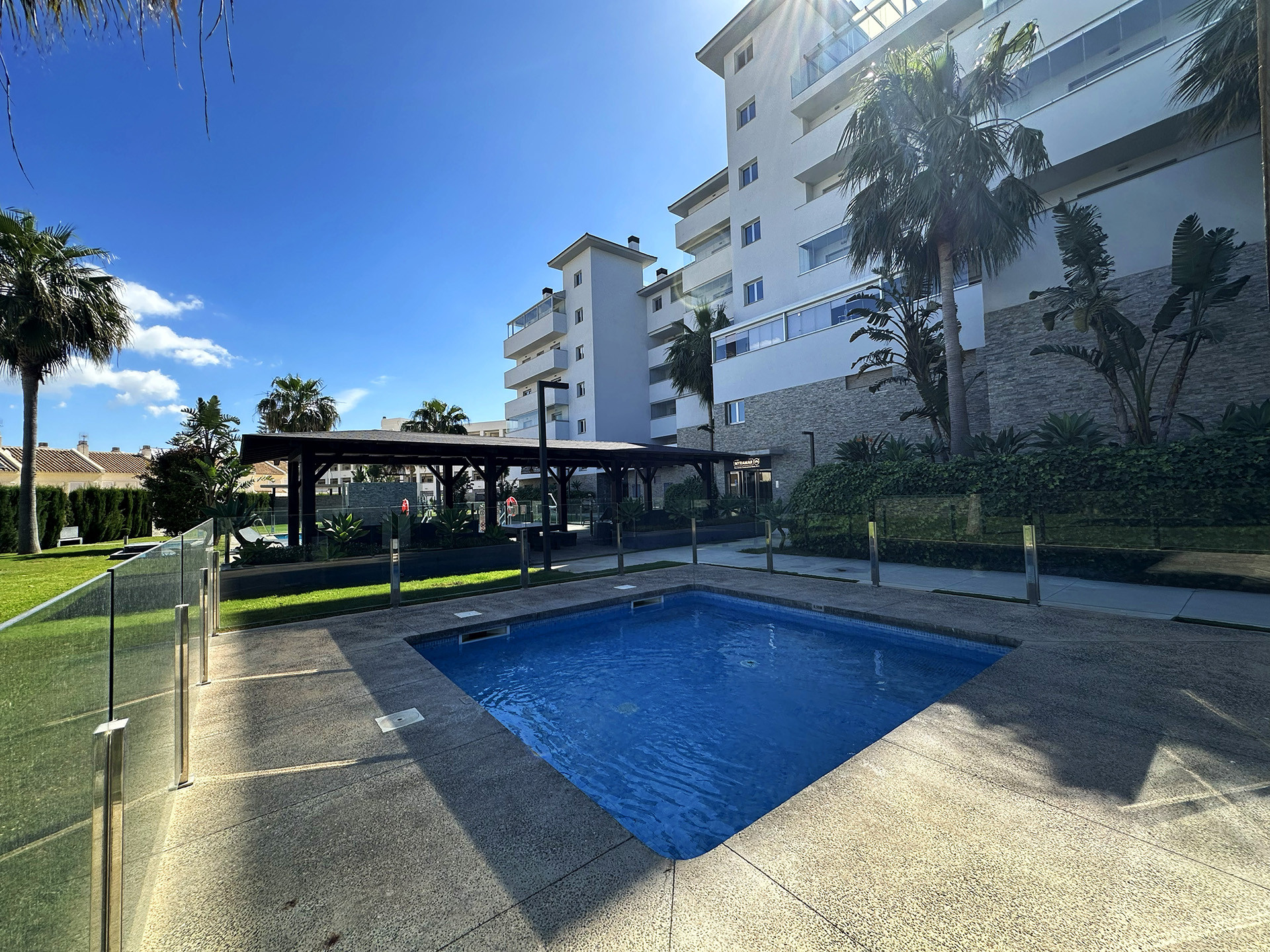 apartamentos en fuengirola · el-castillo €