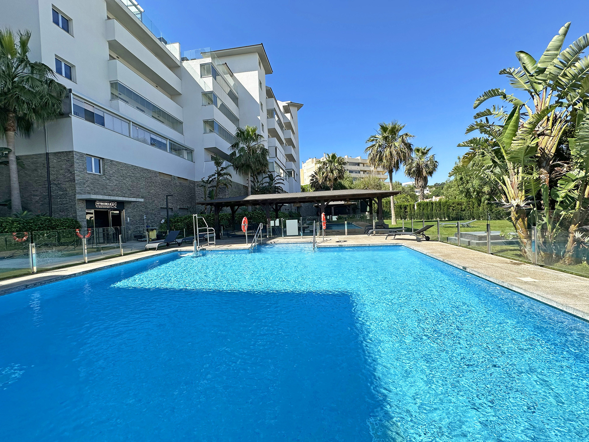apartamentos en fuengirola · el-castillo €