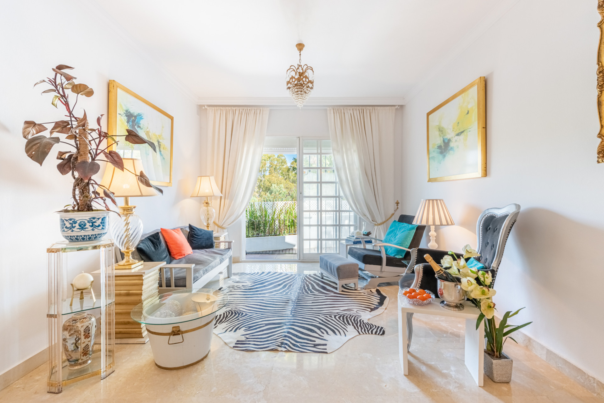 casas-de-pueblo en marbella · nueva-andalucia---aloha-pueblo 550000€