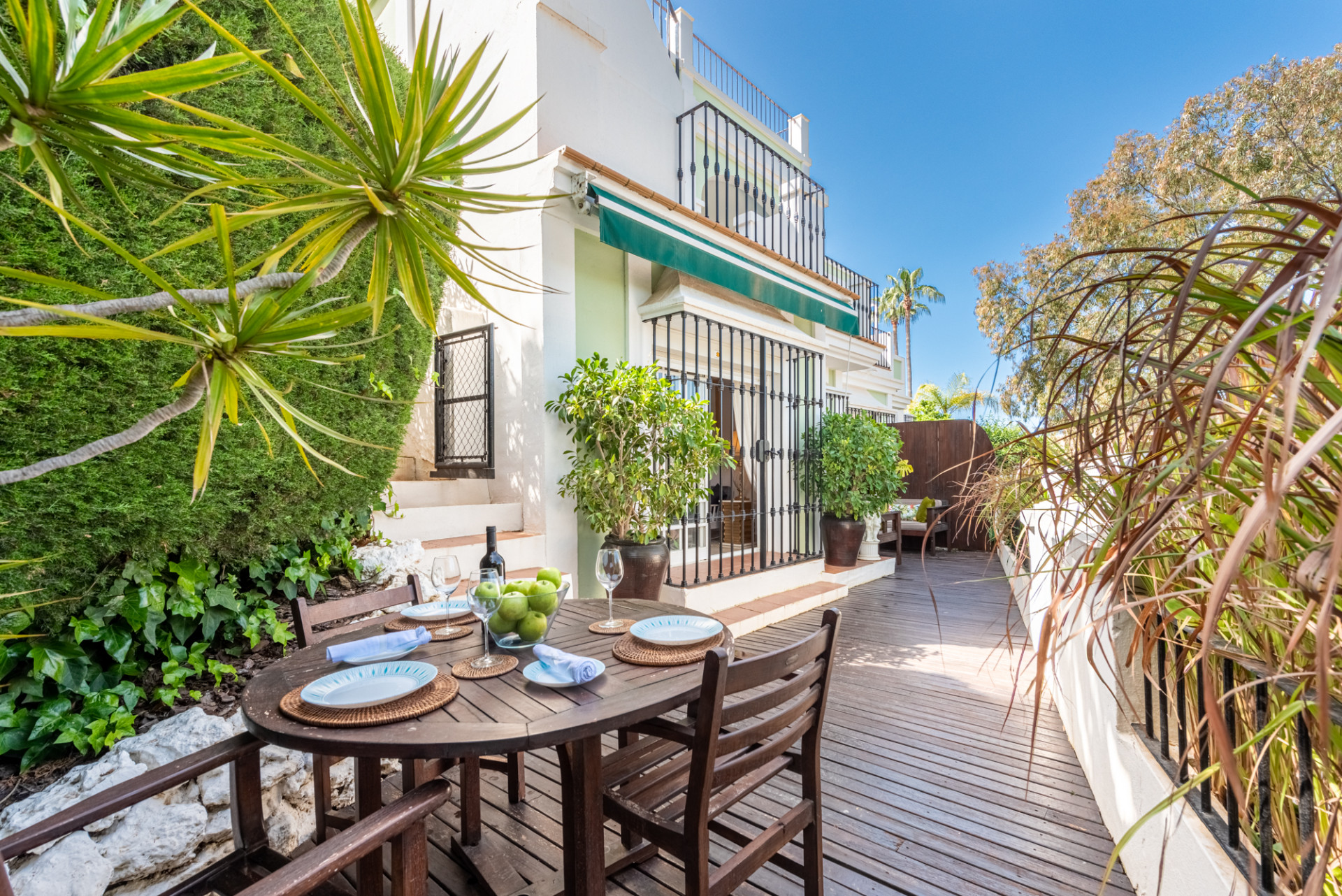 casas-de-pueblo en marbella · nueva-andalucia---aloha-pueblo 550000€