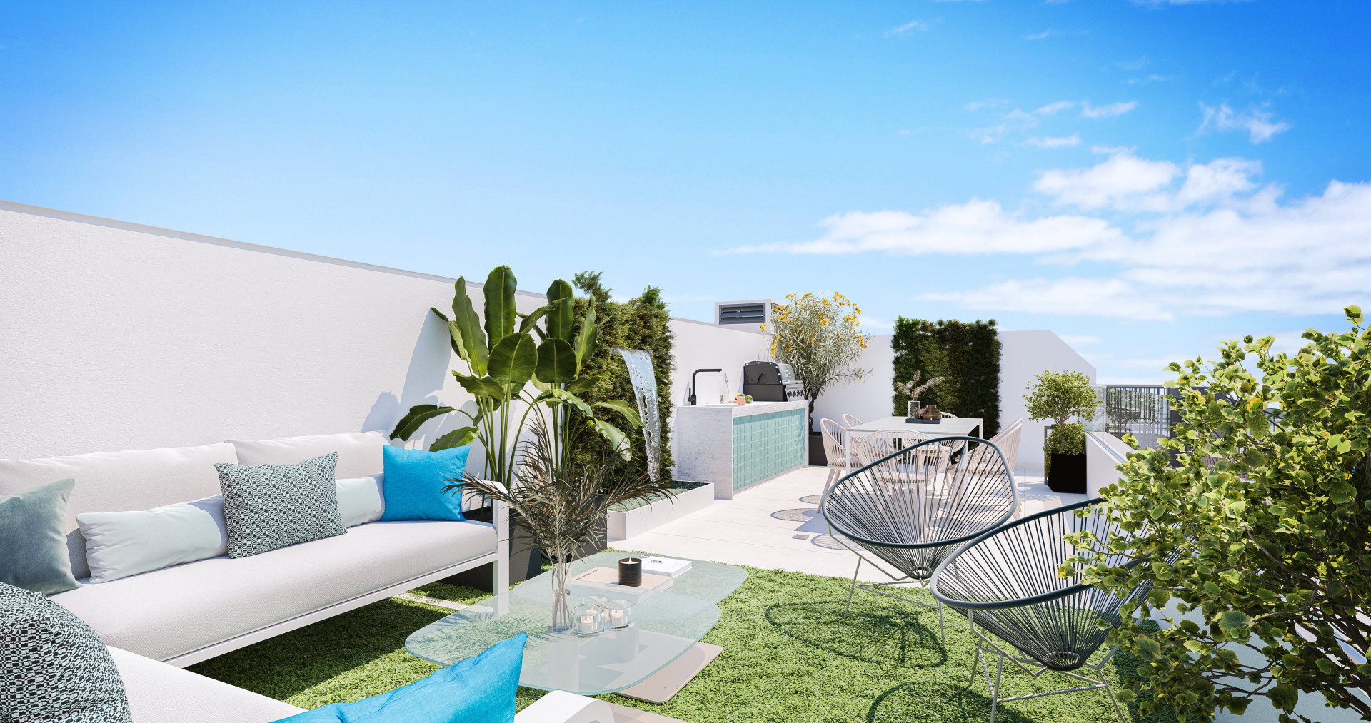 Stylish Apartments & Penthouse for sale in Rincón de la Victoria with sea and mountain view.