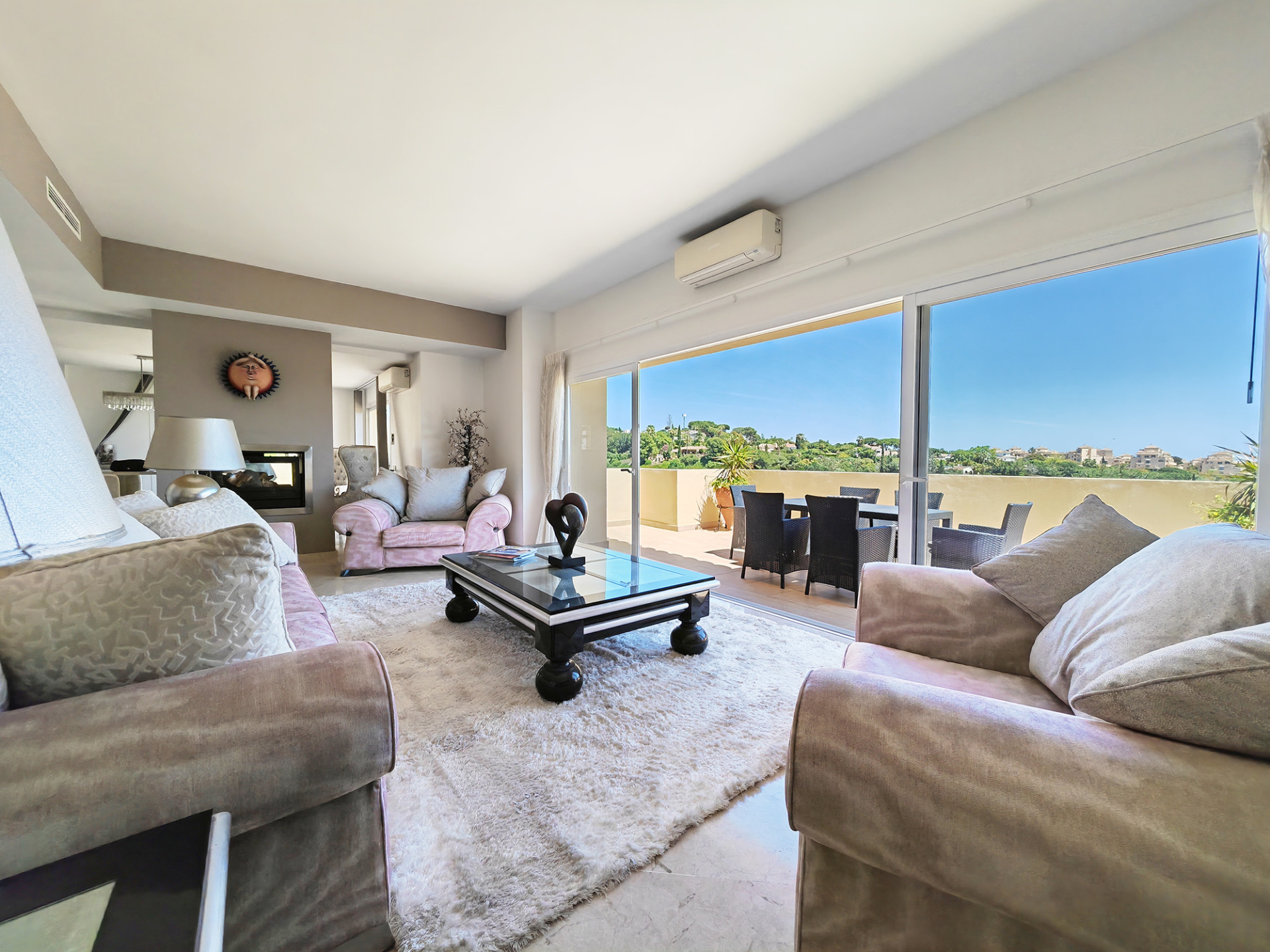 Frontline golf duplex penthouse for sale in Elviria, Marbella with spectacular views