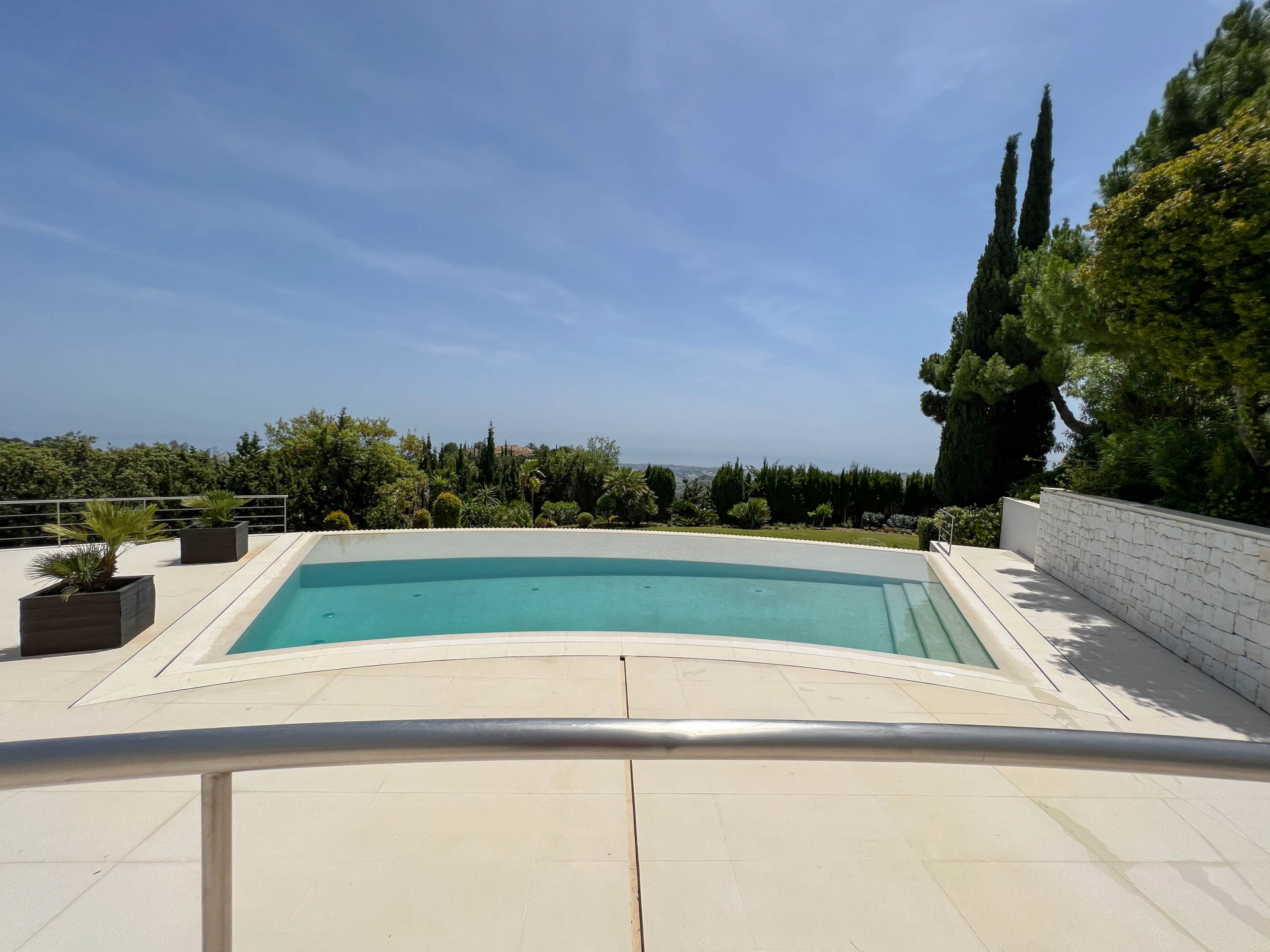 Fantastic modern villa with amazing panoramic sea views in La Zagaleta