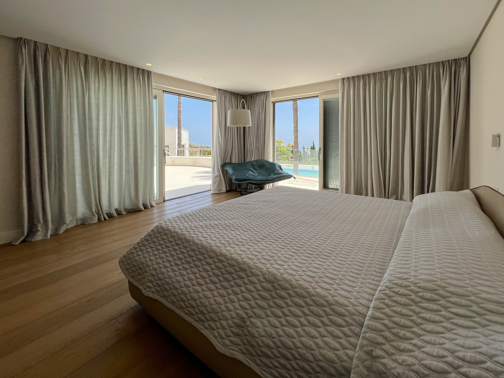 Fantastic modern villa with amazing panoramic sea views in La Zagaleta