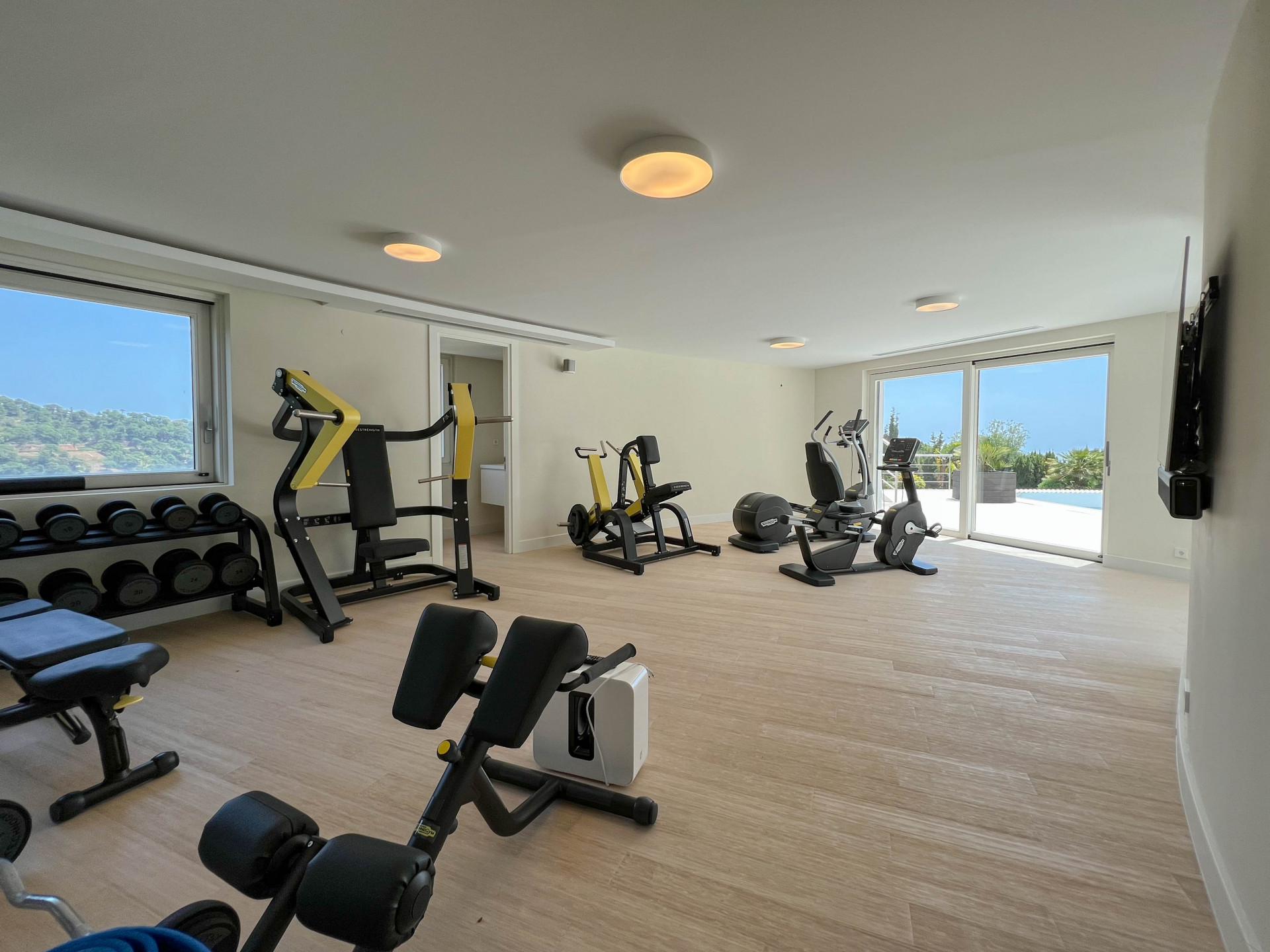 Fantastic modern villa with amazing panoramic sea views in La Zagaleta