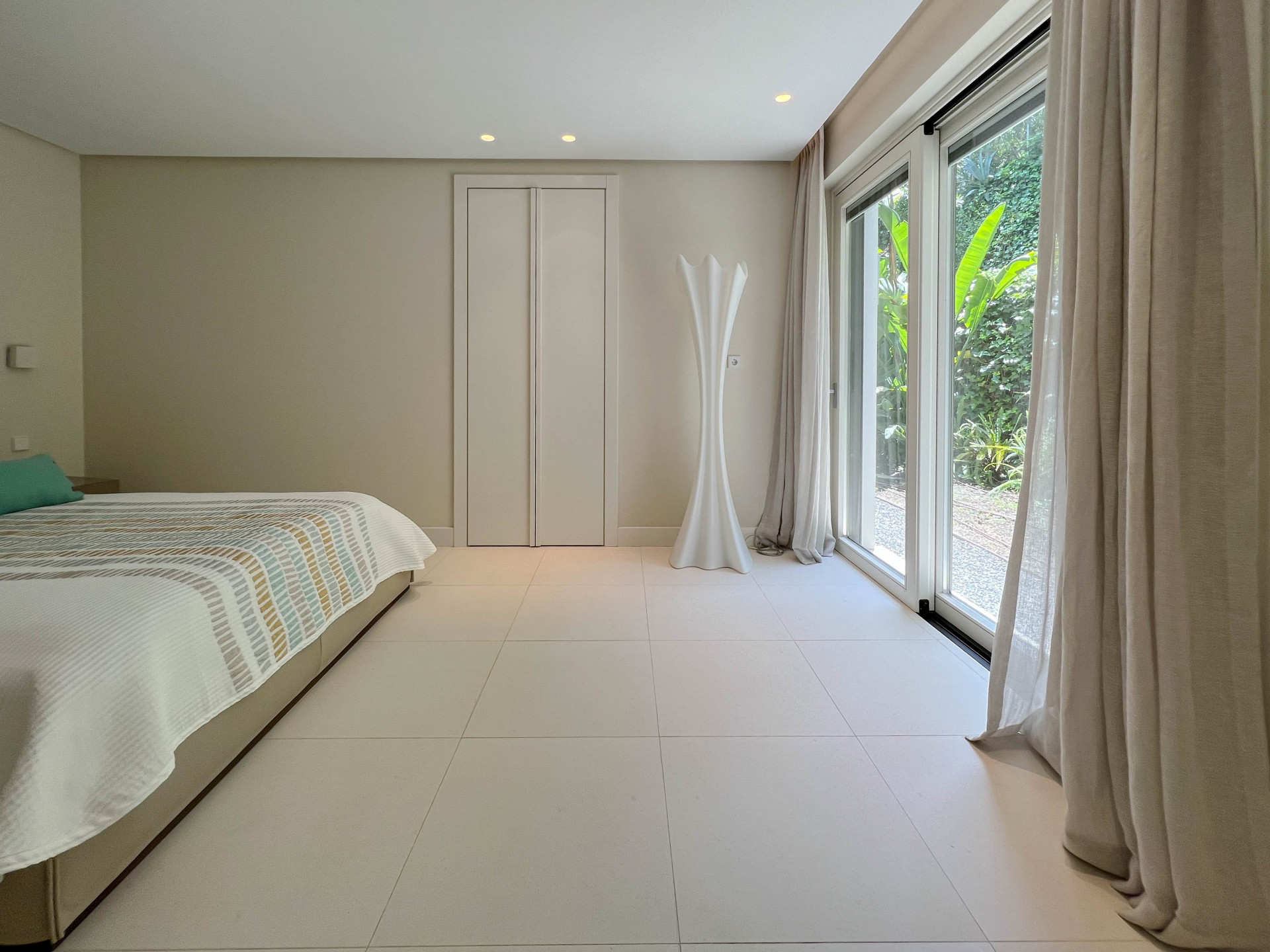 Fantastic modern villa with amazing panoramic sea views in La Zagaleta