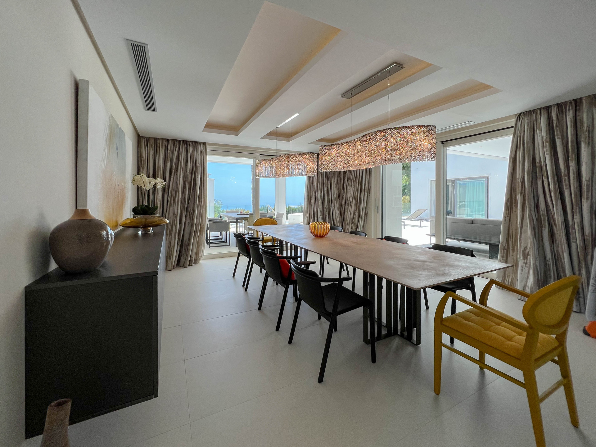 Fantastic modern villa with amazing panoramic sea views in La Zagaleta