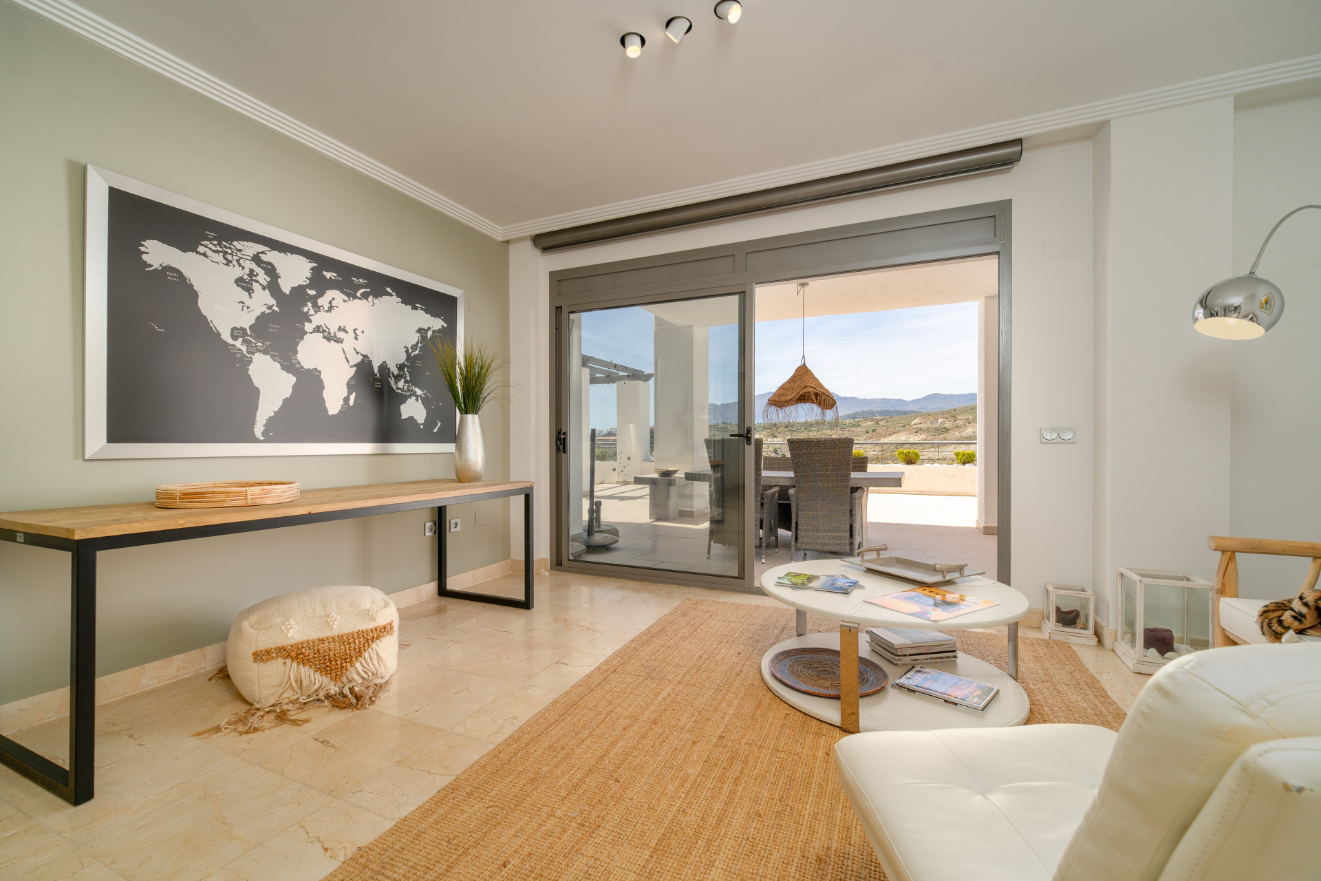 Los Flamingos, elegant Golfside Living with Expansive Sun-Drenched Terrace in Benahavis