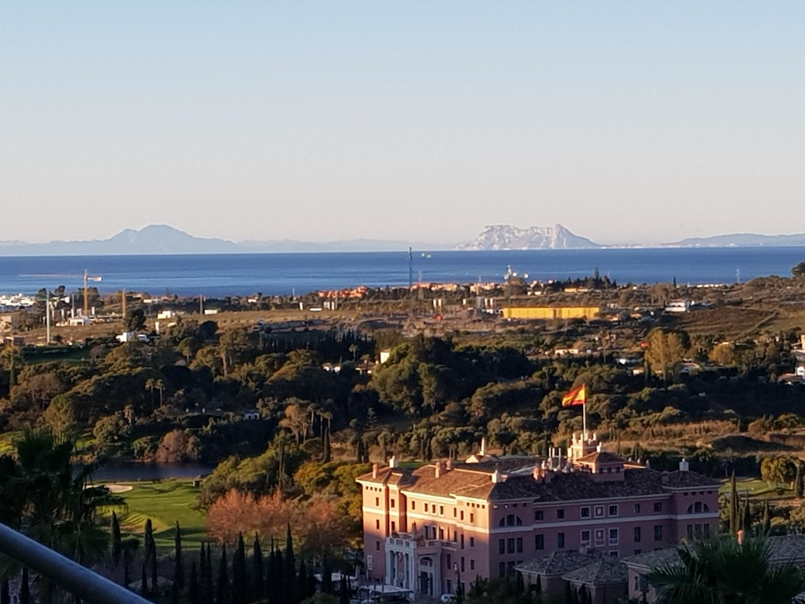 Apartment for sale in <i>Acosta los Flamingos, </i>Benahavis