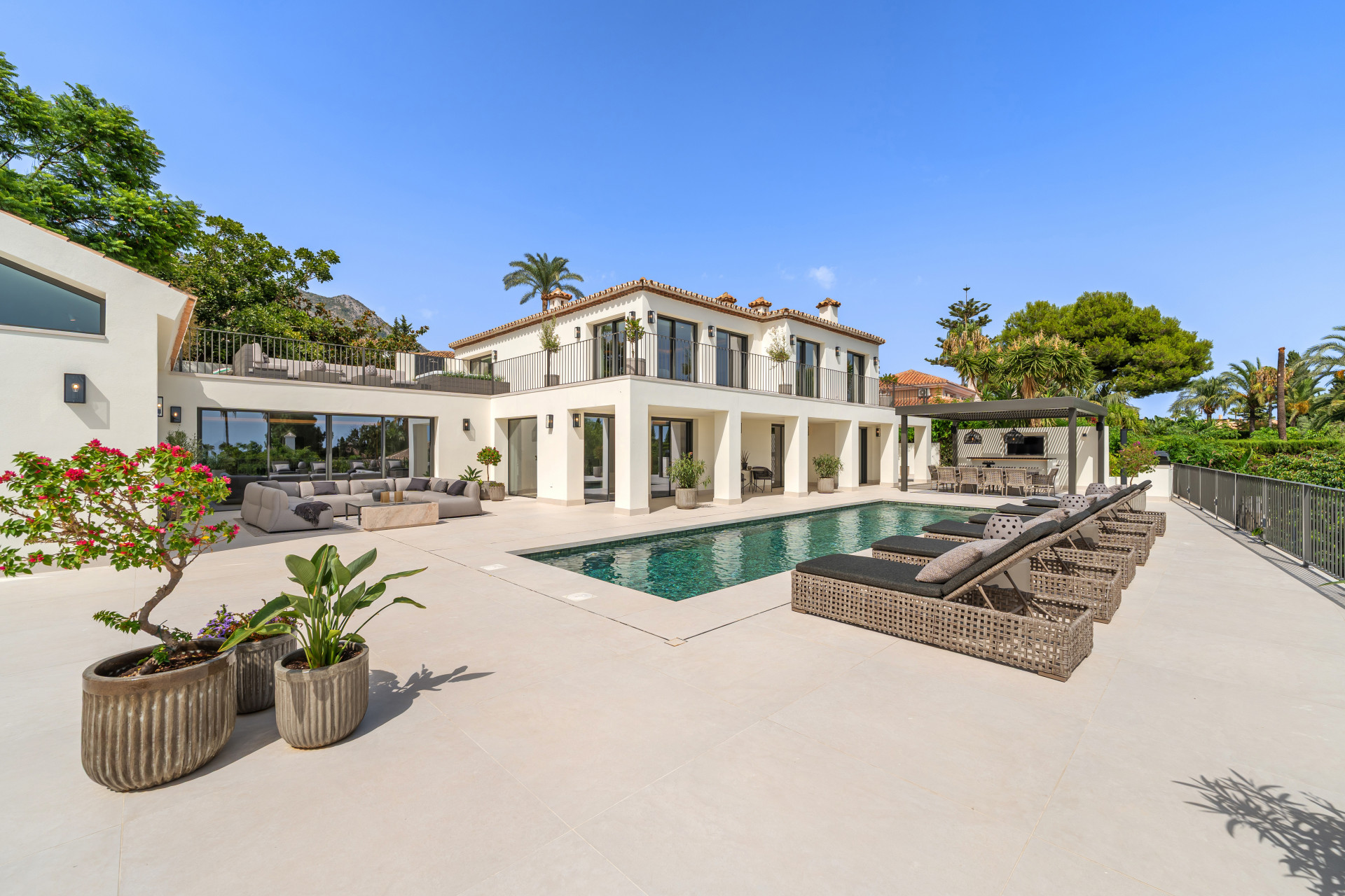Stunning fully renovated villa in Rocío de Nagüeles, Golden Mile, Marbella