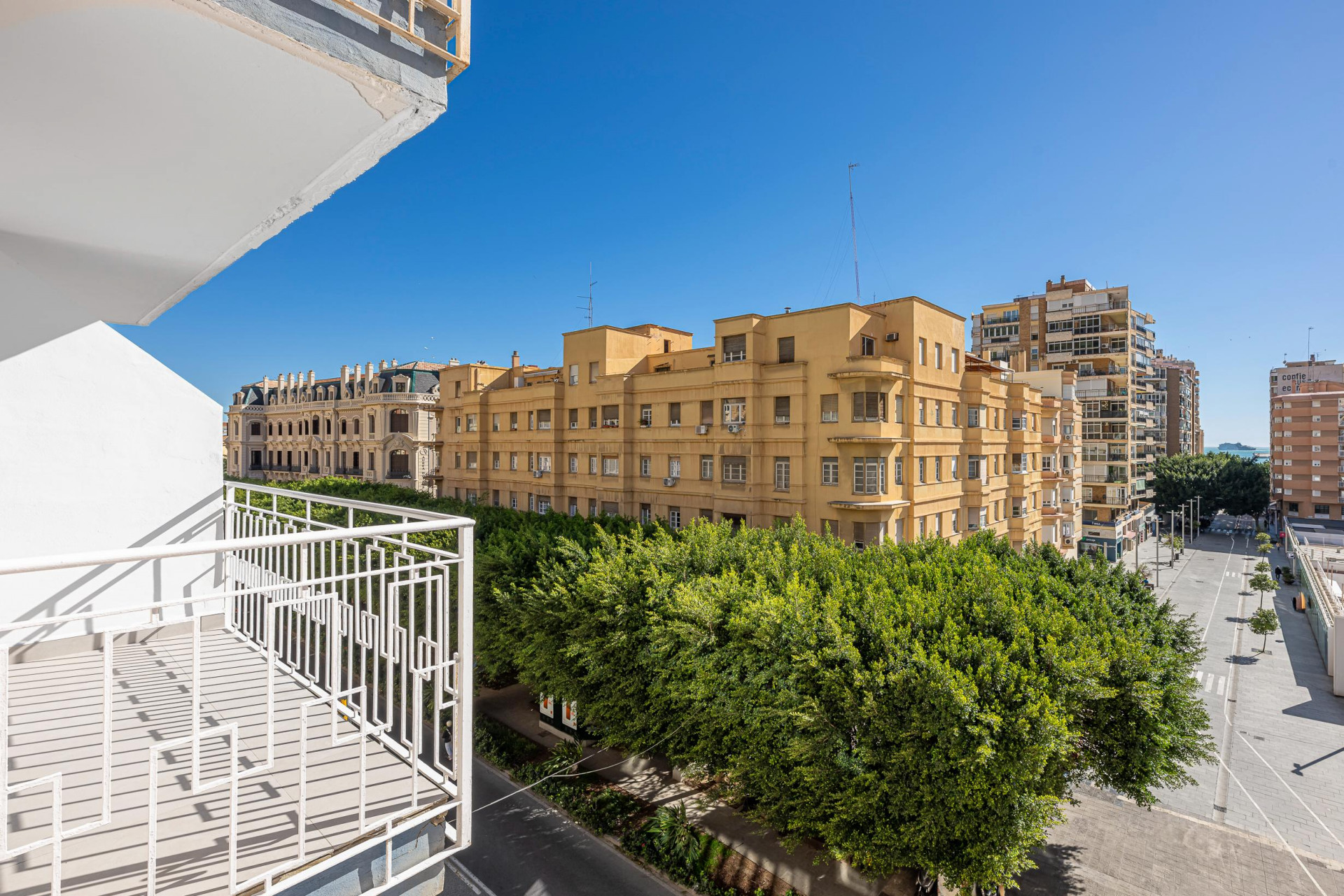 Elegant city apartment with Sea views, Málaga