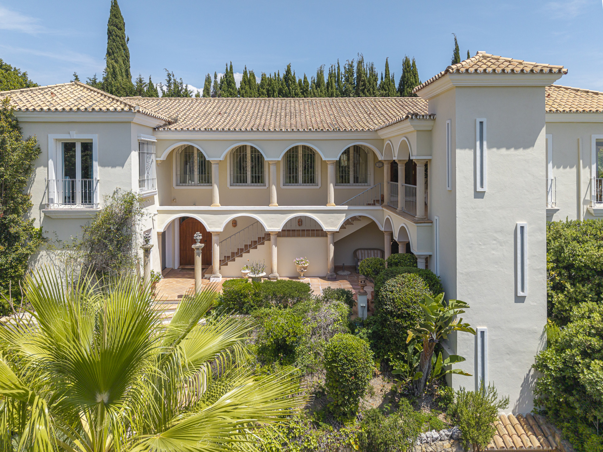 Casa Greco:  a timeless andalusian elegance with panoramic Mediterranean views in El Herrojo Alto, Benahavís