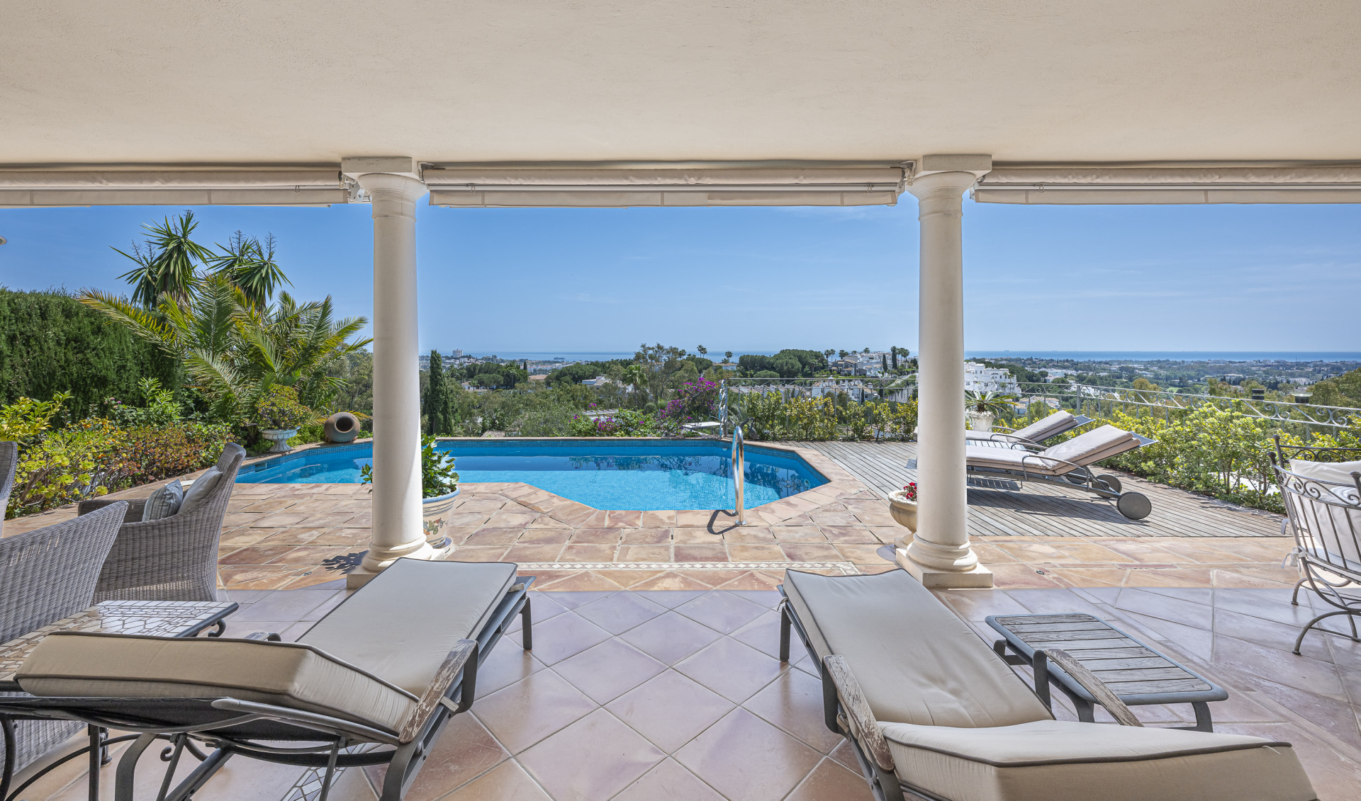 Casa Greco:  a timeless andalusian elegance with panoramic Mediterranean views in El Herrojo Alto, Benahavís