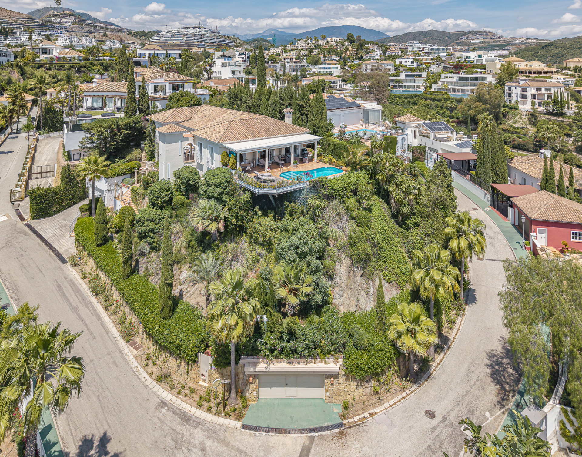 Casa Greco:  a timeless andalusian elegance with panoramic Mediterranean views in El Herrojo Alto, Benahavís