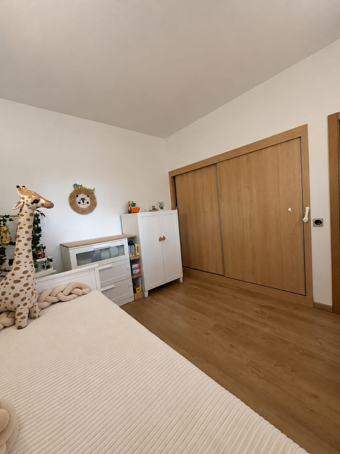 Semi Detached House 3 Bedrooms 2 Bathrooms in Estepona, Costa del Sol