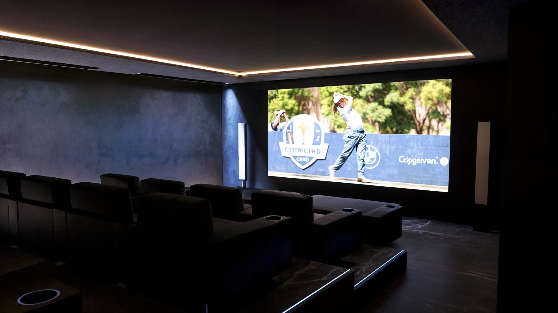 House 3 Bedrooms 3 Bathrooms in Estepona, Costa del Sol