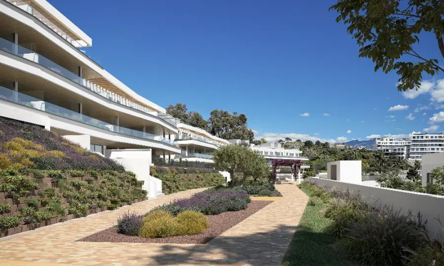 Apartment 3 Bedrooms 2 Bathrooms in Estepona, Costa del Sol