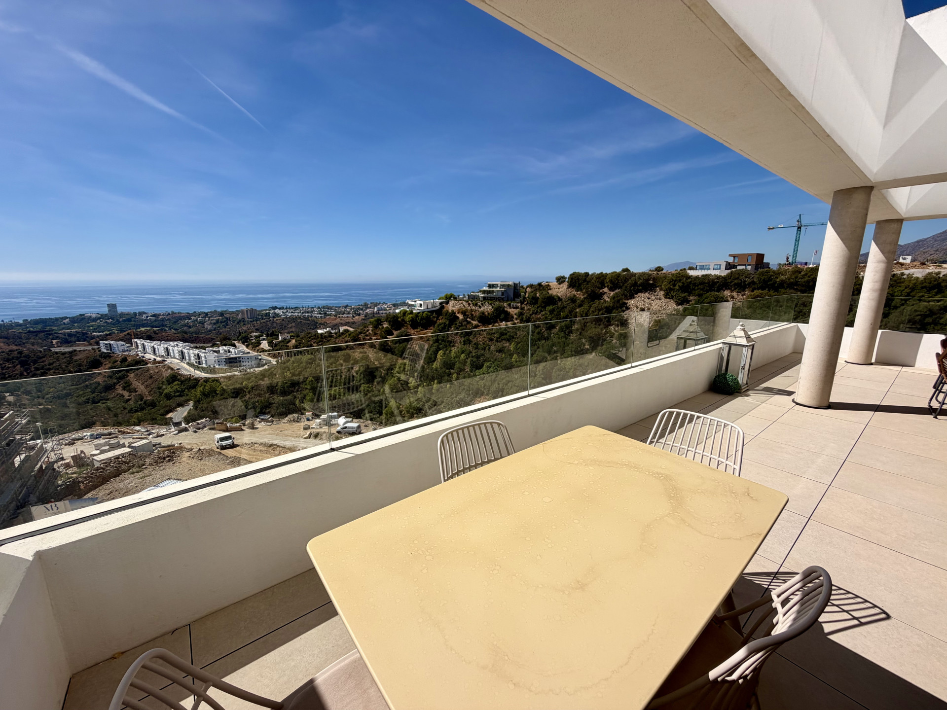 Apartment 2 Bedrooms 2 Bathrooms in Marbella, Costa del Sol