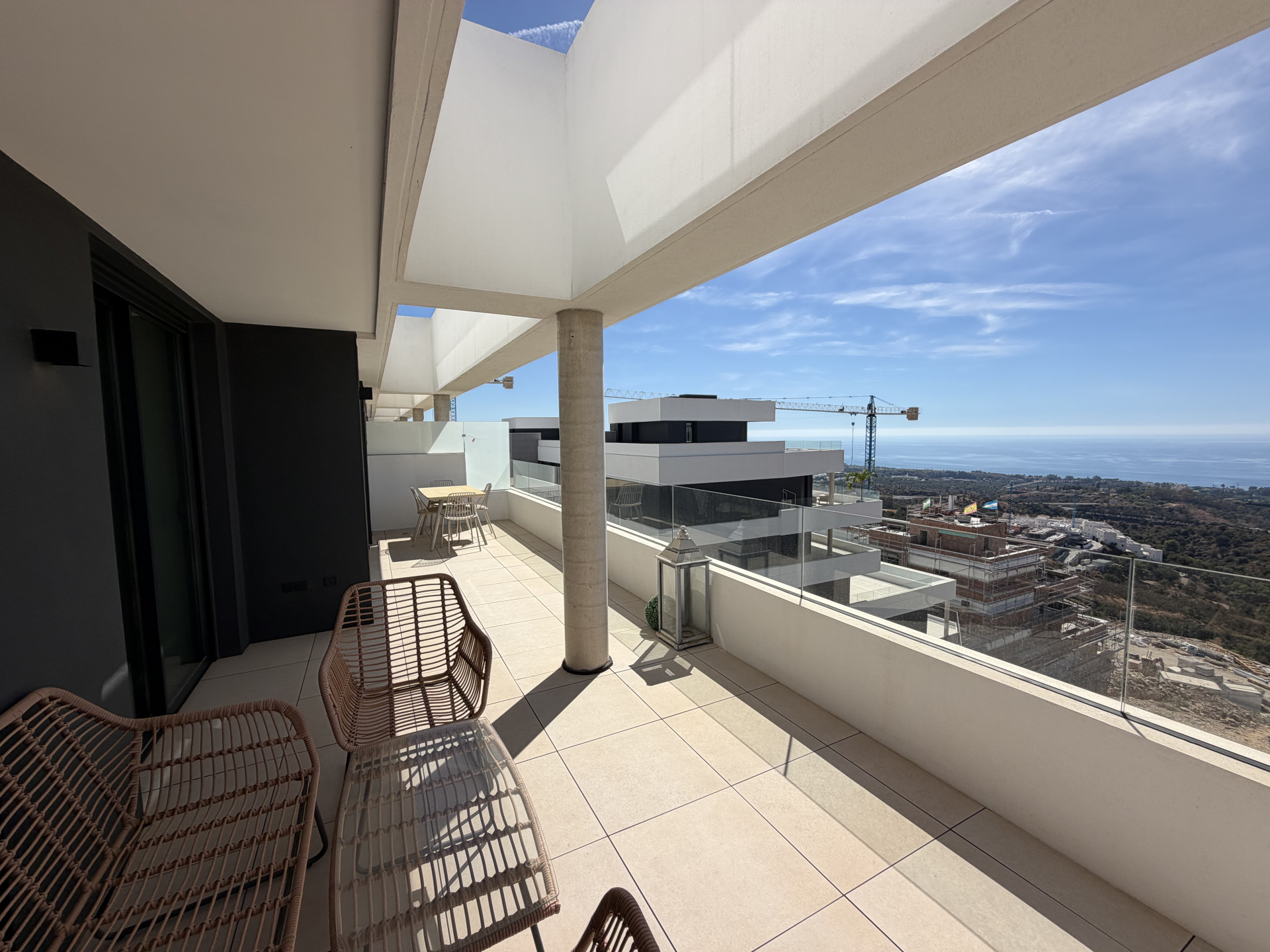 Apartment 2 Bedrooms 2 Bathrooms in Marbella, Costa del Sol