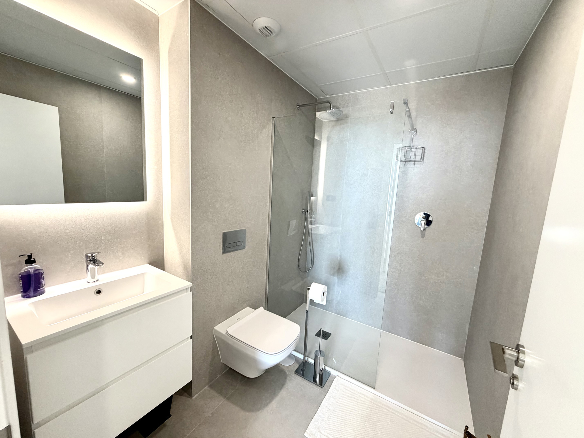 Apartment 2 Bedrooms 2 Bathrooms in Marbella, Costa del Sol