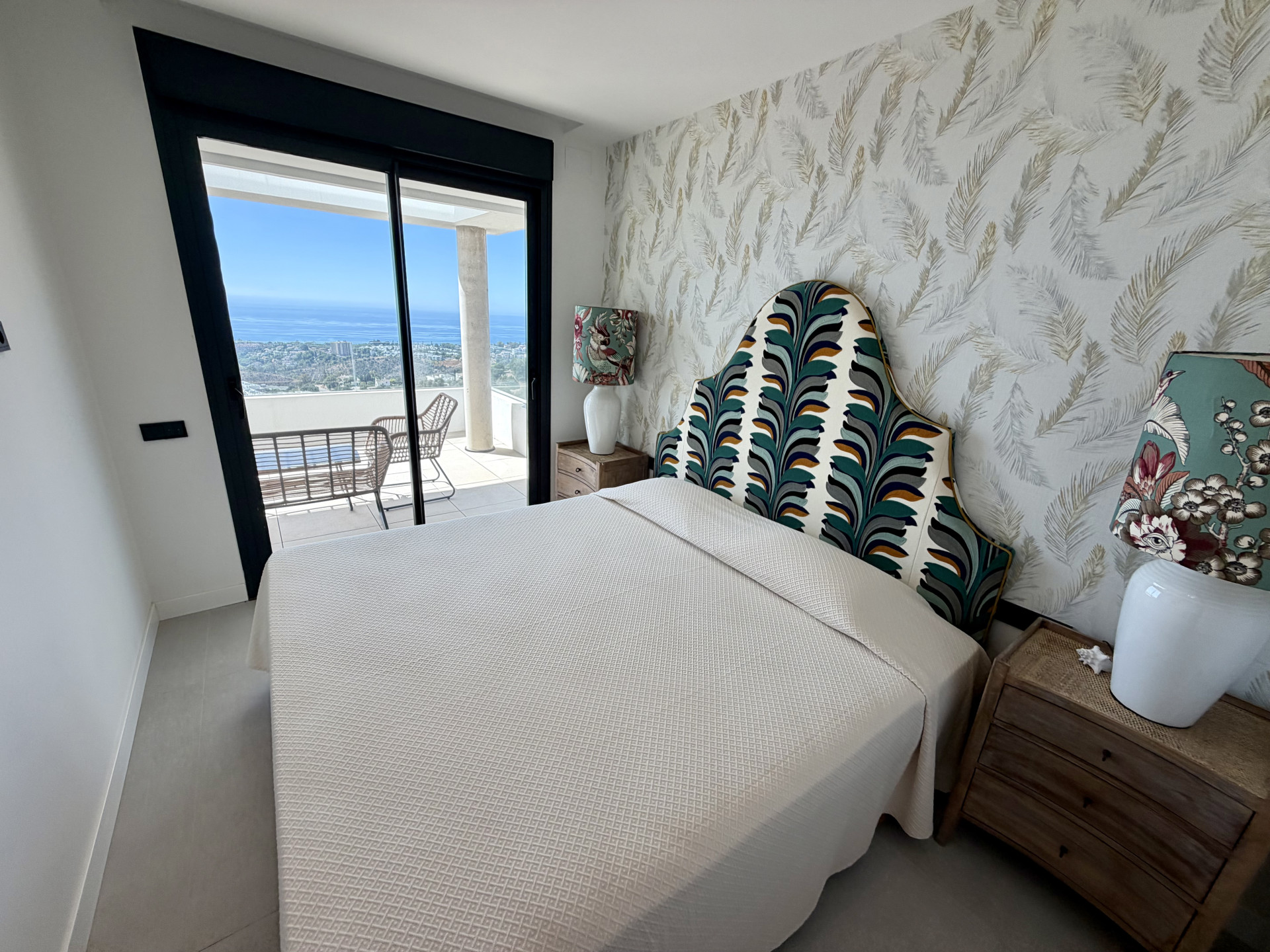 Apartment 2 Bedrooms 2 Bathrooms in Marbella, Costa del Sol