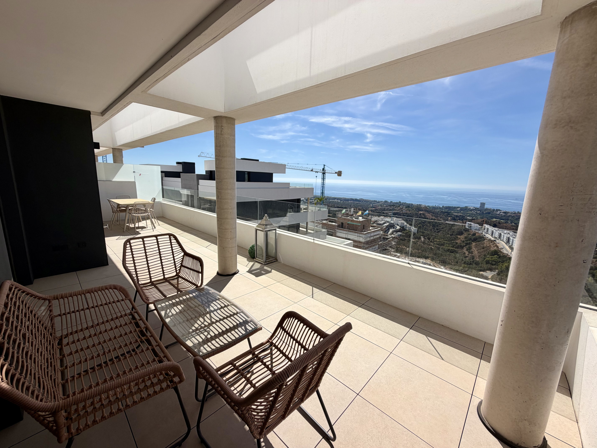 Apartment 2 Bedrooms 2 Bathrooms in Marbella, Costa del Sol