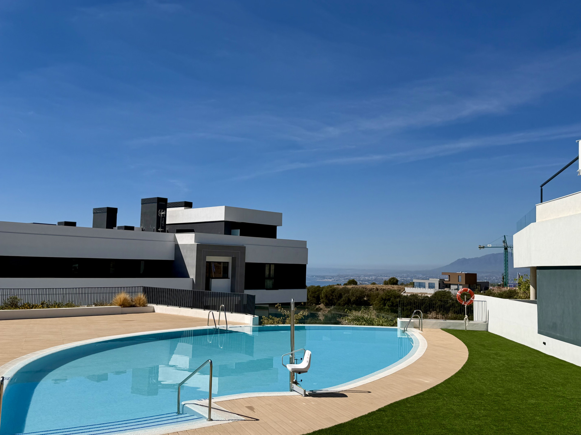 Apartment 2 Bedrooms 2 Bathrooms in Marbella, Costa del Sol