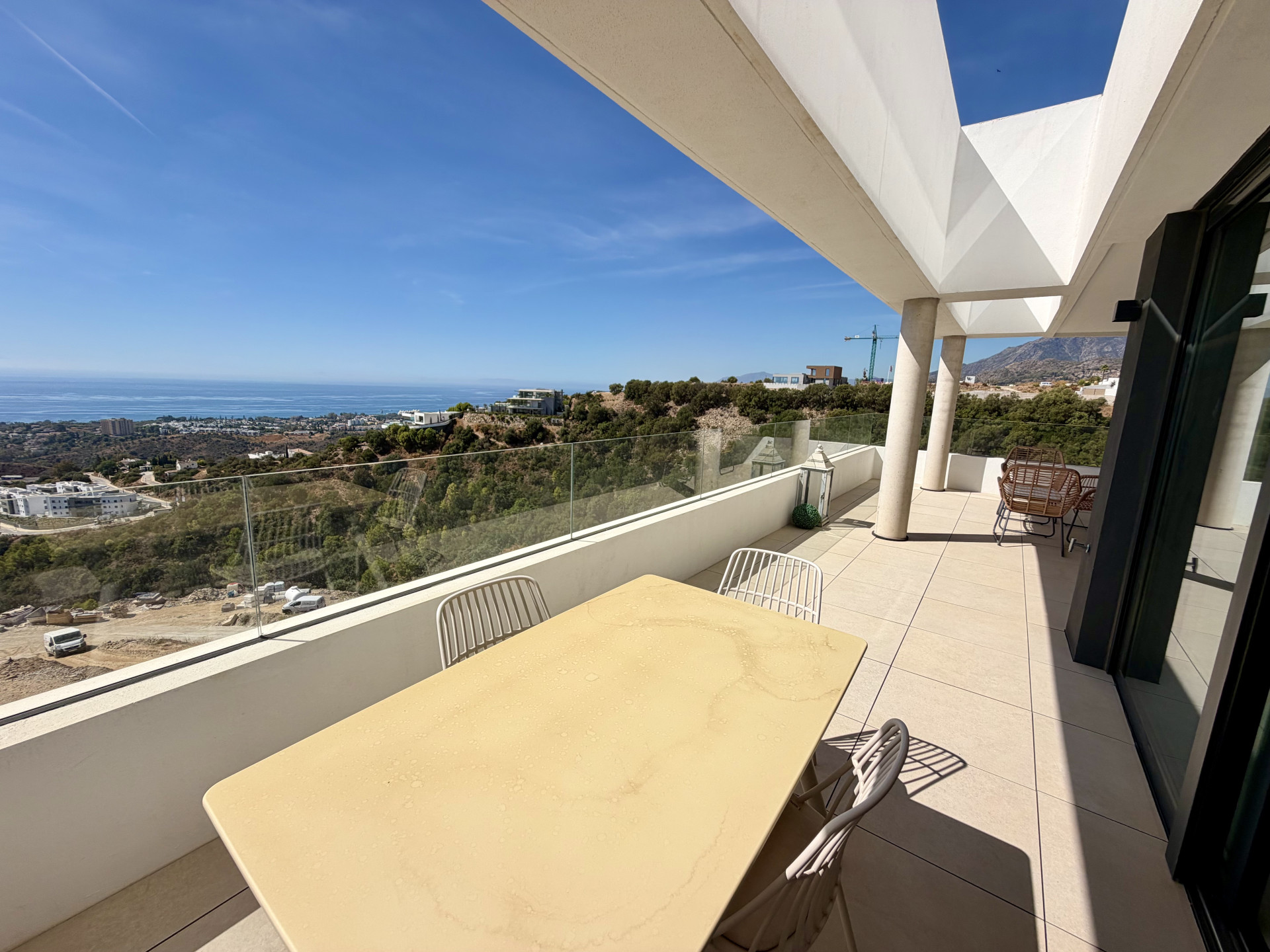 Apartment 2 Bedrooms 2 Bathrooms in Marbella, Costa del Sol