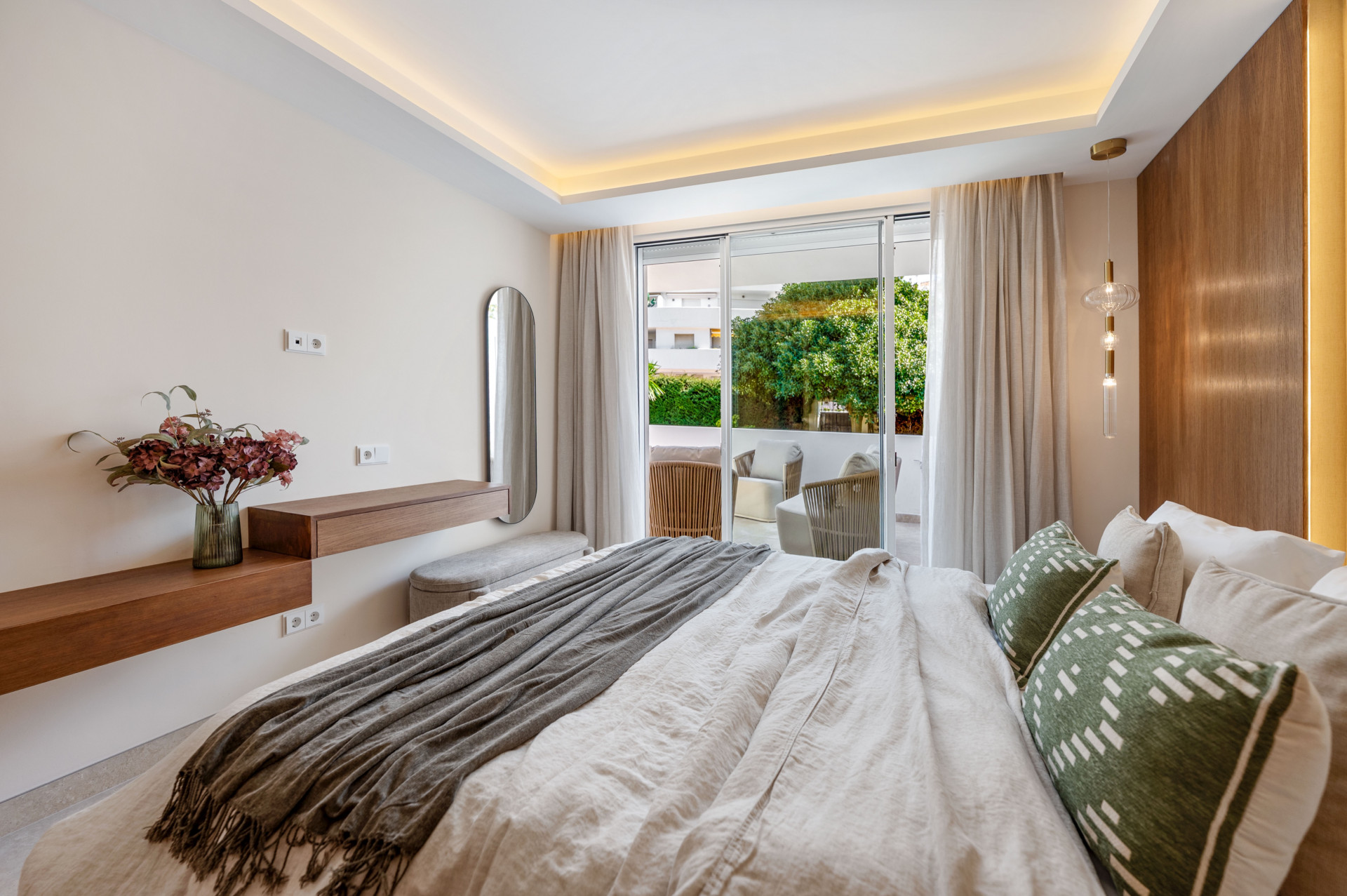 Apartment 3 Bedrooms 3 Bathrooms in Marbella, Costa del Sol