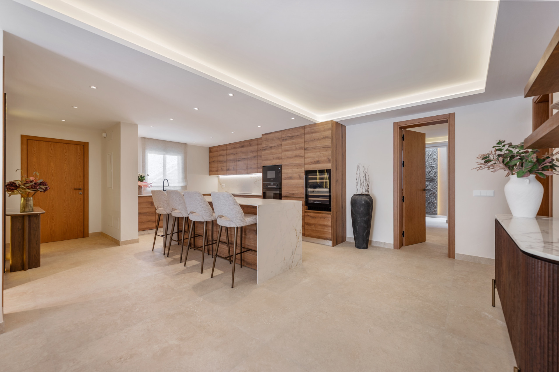 Apartment 3 Bedrooms 3 Bathrooms in Marbella, Costa del Sol