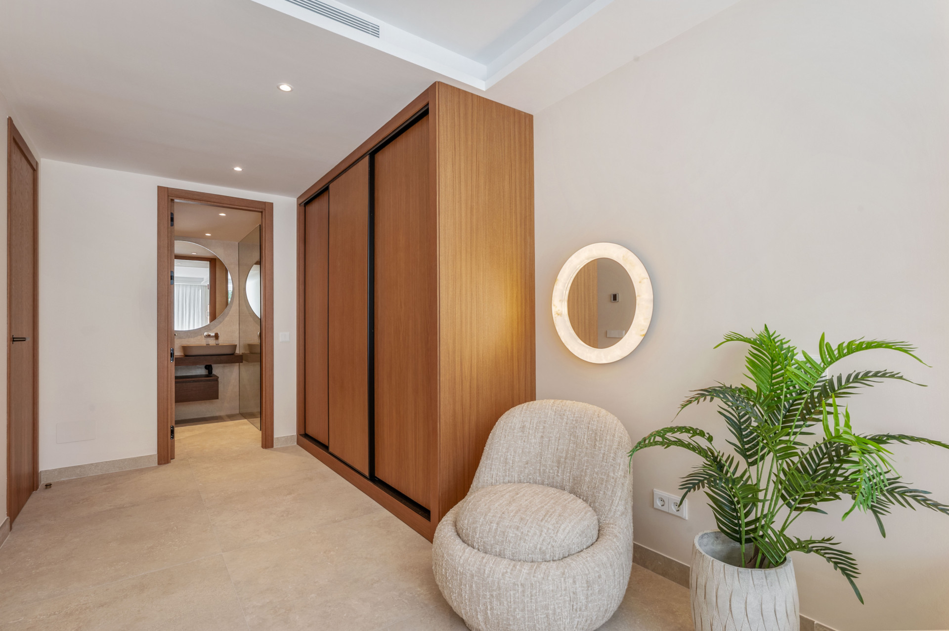 Apartment 3 Bedrooms 3 Bathrooms in Marbella, Costa del Sol