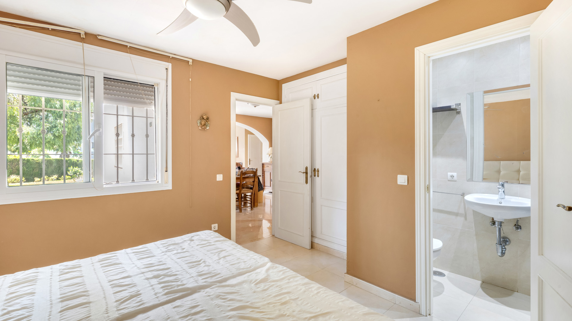 Apartment 3 Bedrooms 3 Bathrooms in Marbella, Costa del Sol