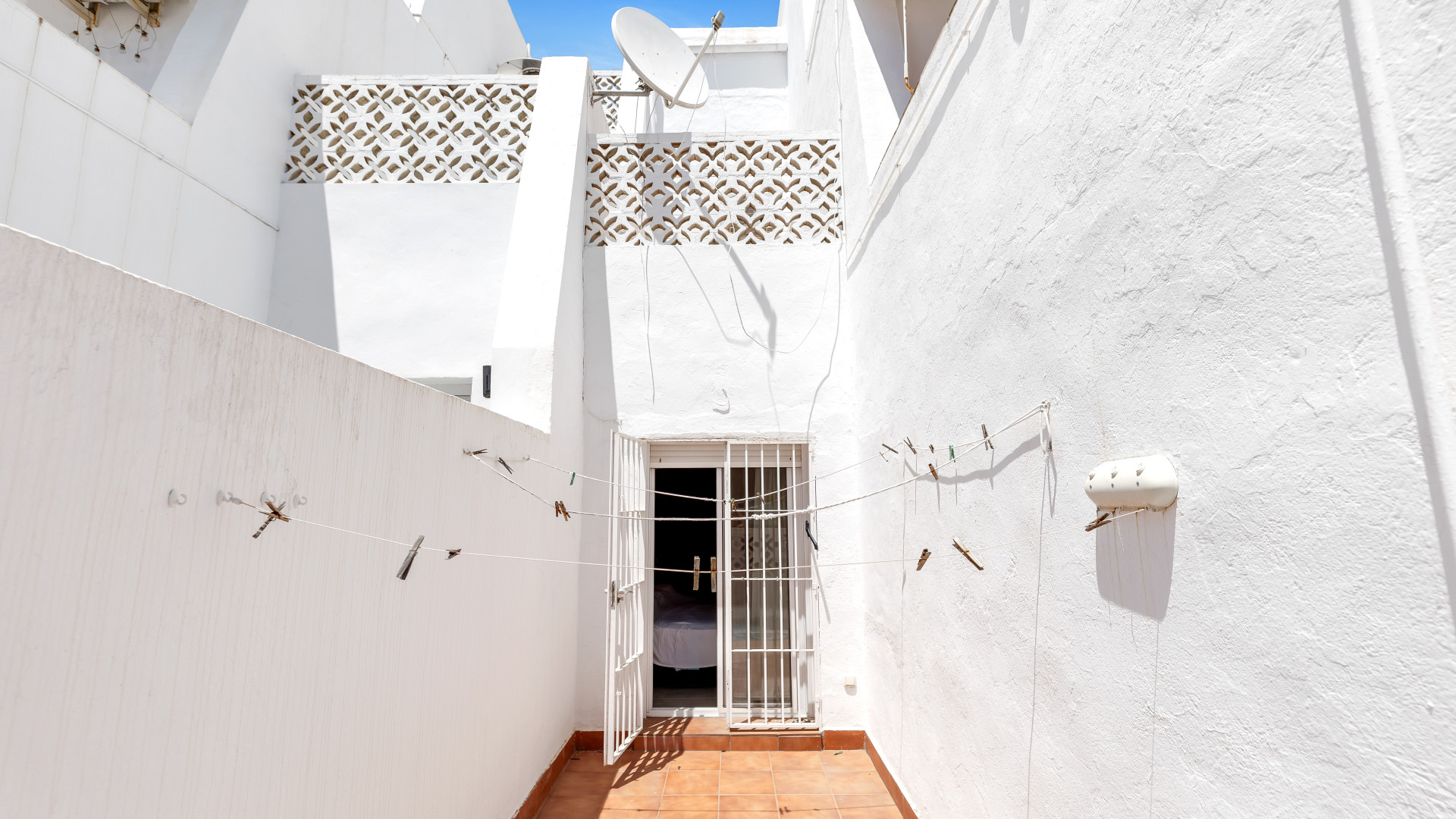 Apartment 3 Bedrooms 3 Bathrooms in Marbella, Costa del Sol