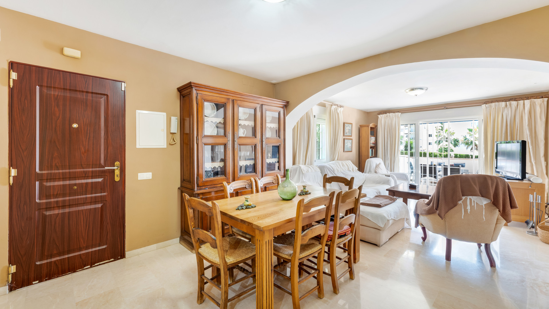 Apartment 3 Bedrooms 3 Bathrooms in Marbella, Costa del Sol