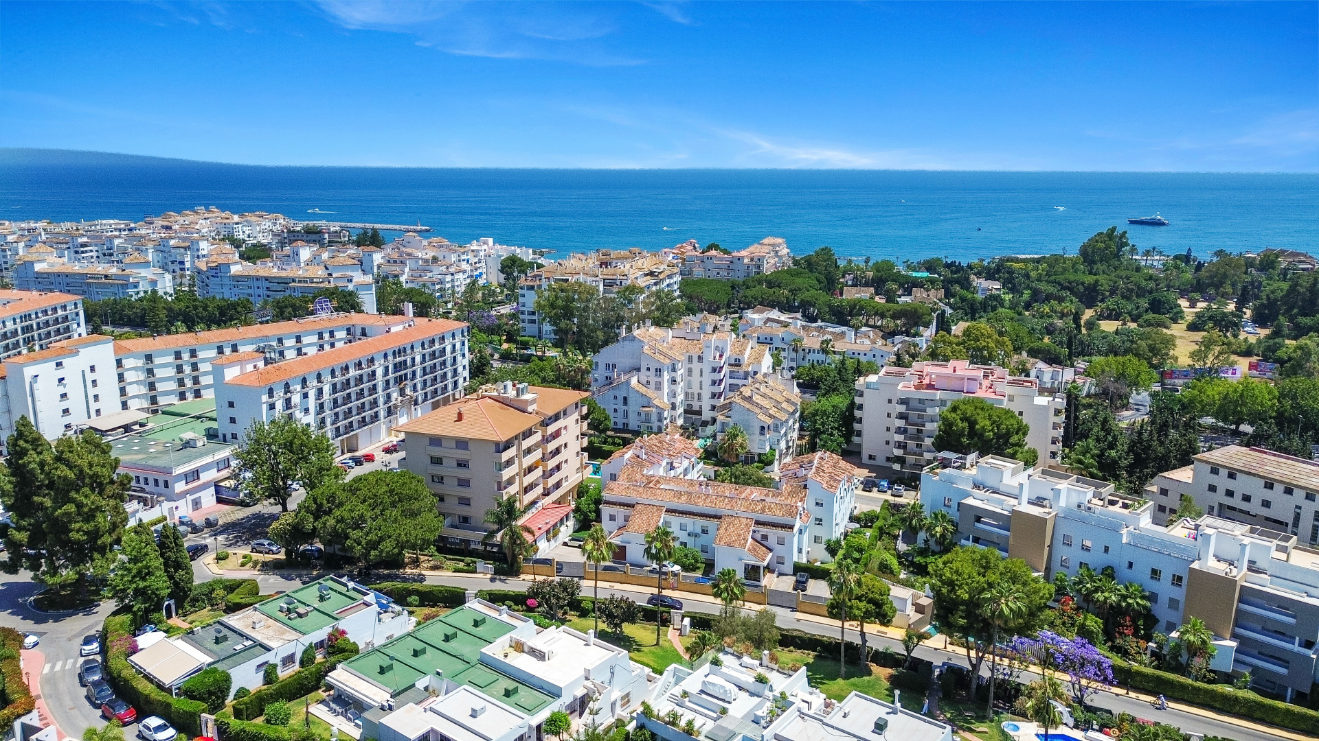 Apartment 3 Bedrooms 3 Bathrooms in Marbella, Costa del Sol