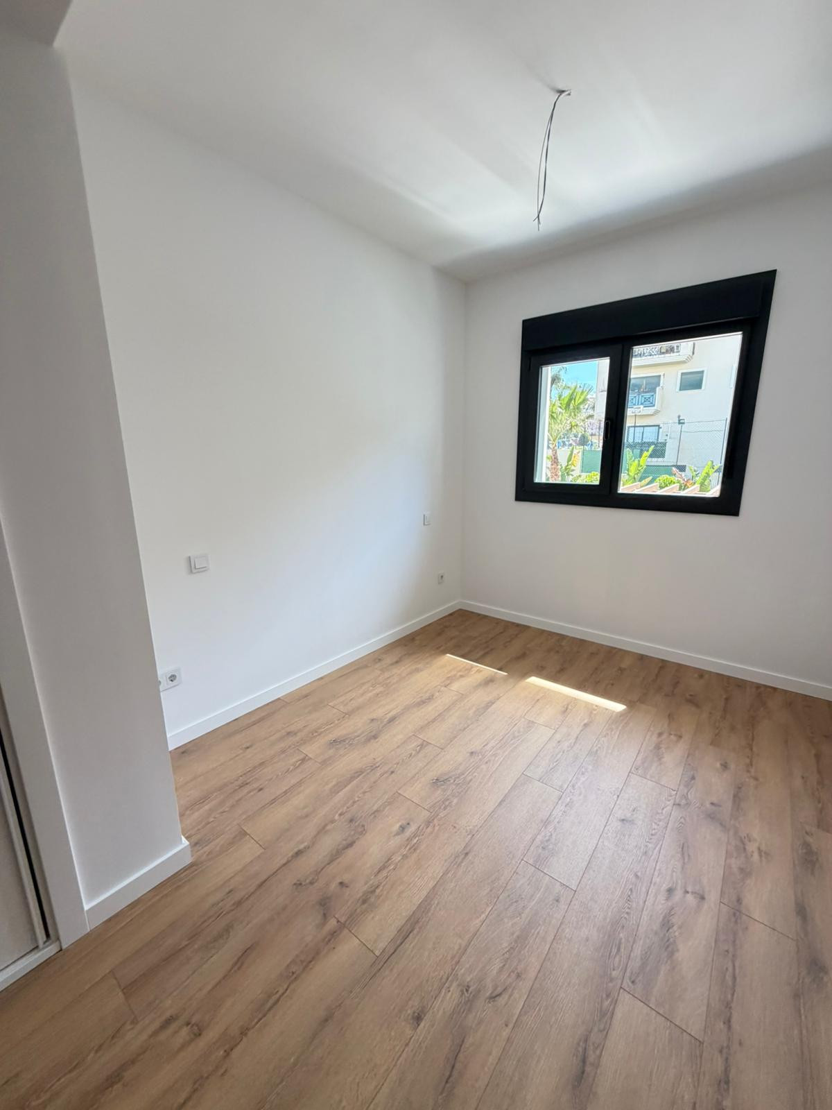 Apartment 2 Bedrooms 2 Bathrooms in Estepona, Costa del Sol