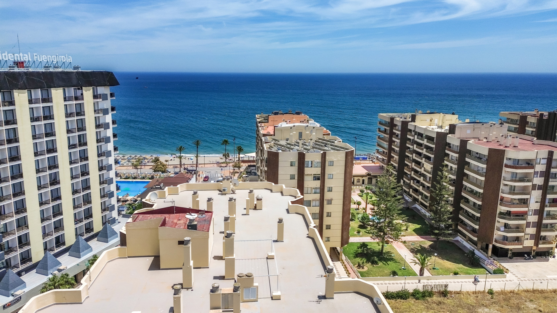 Penthouse 3 Bedrooms 3 Bathrooms in Fuengirola, Costa del Sol