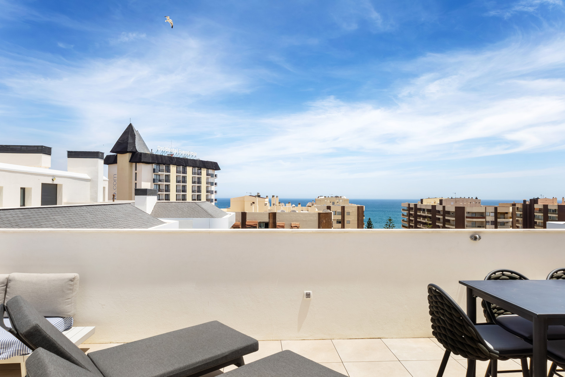 Penthouse 3 Bedrooms 3 Bathrooms in Fuengirola, Costa del Sol