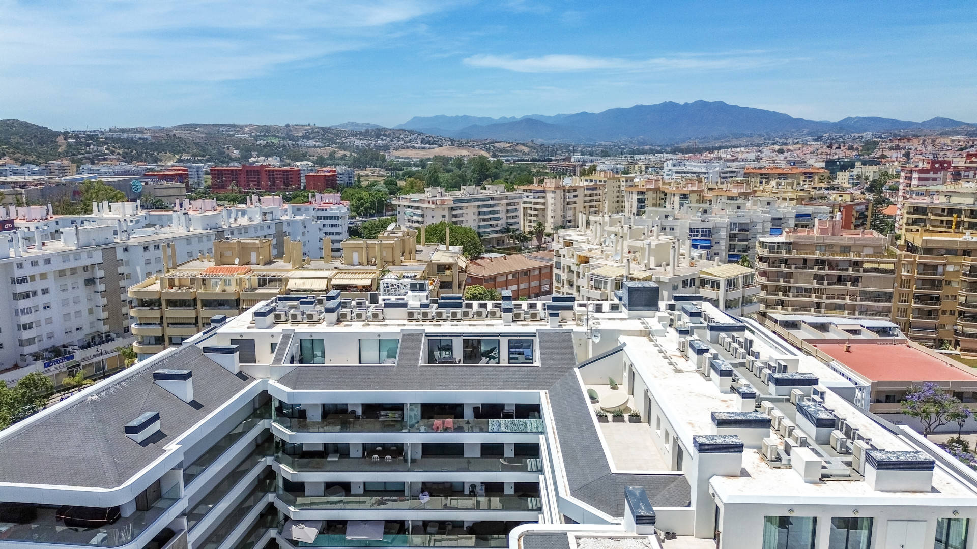 Penthouse 3 Bedrooms 3 Bathrooms in Fuengirola, Costa del Sol