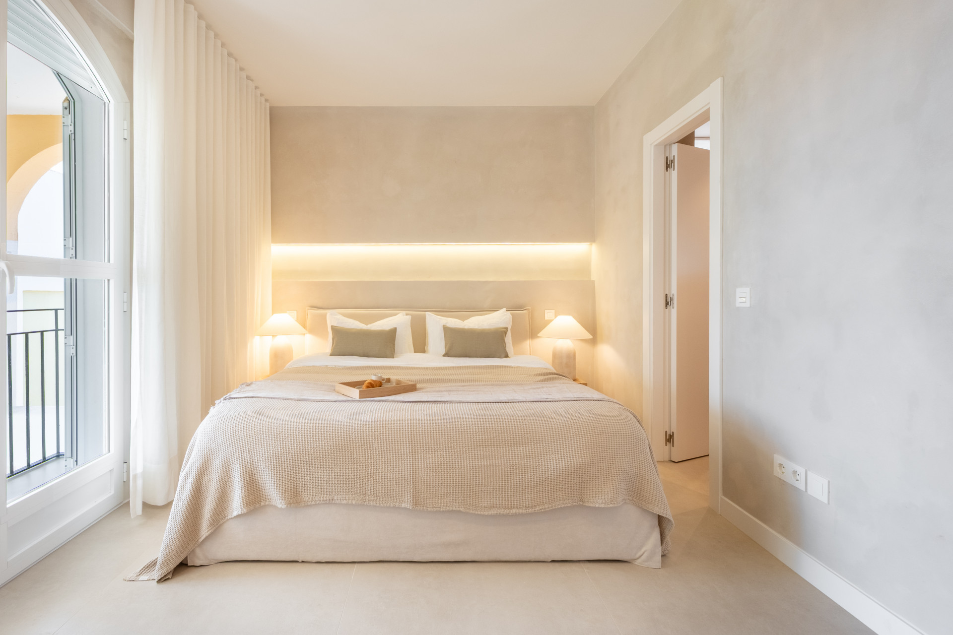 Town House 3 Bedrooms 3 Bathrooms in Marbella, Costa del Sol